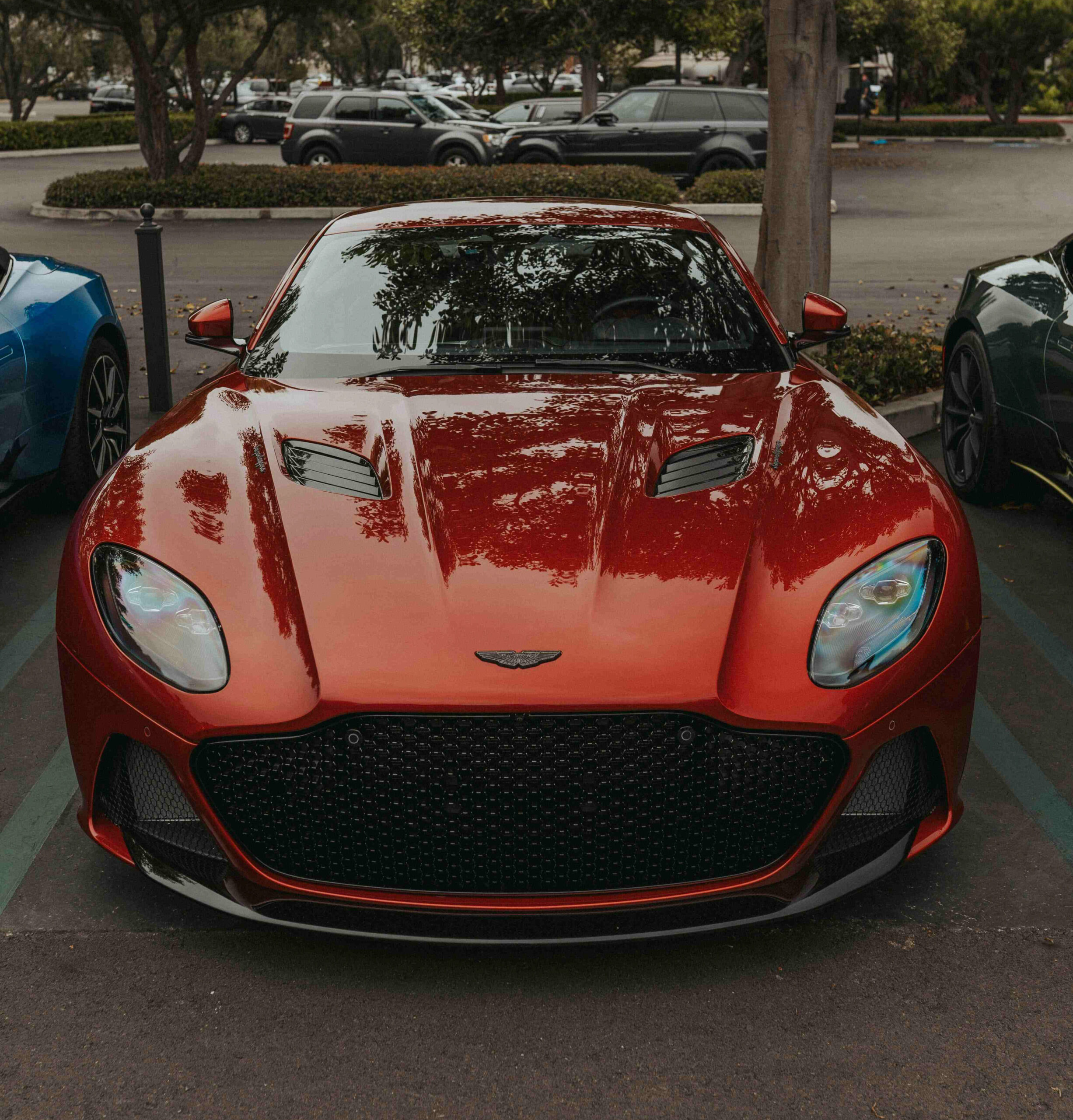 Discover Dubai on a Dime: Unveiling the Cheapest Car Rentals with Eco Lane